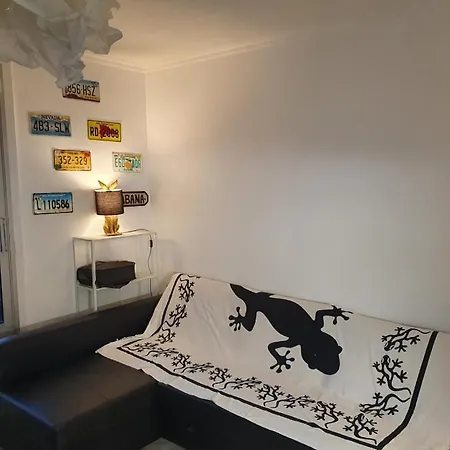 Joli Studio, Pyramide, Parking Apartamento